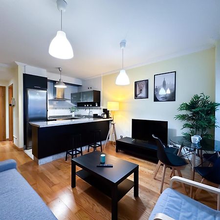 Apartamento Con Garaje, Centrico Y Luminoso Pontevedra Zewnętrze zdjęcie