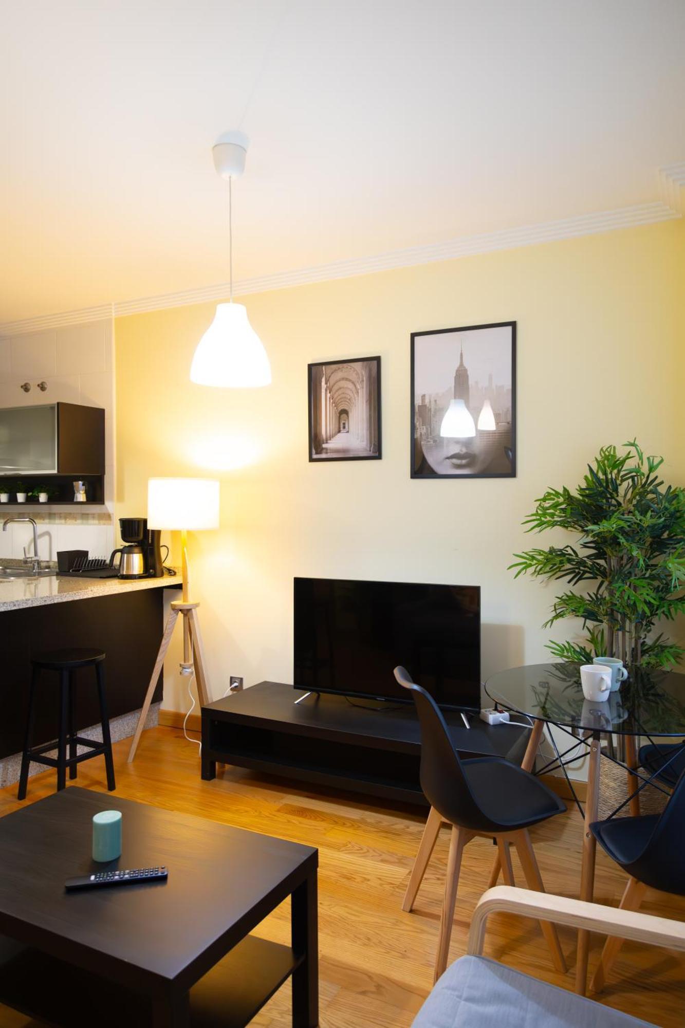 Apartamento Con Garaje, Centrico Y Luminoso Pontevedra Zewnętrze zdjęcie